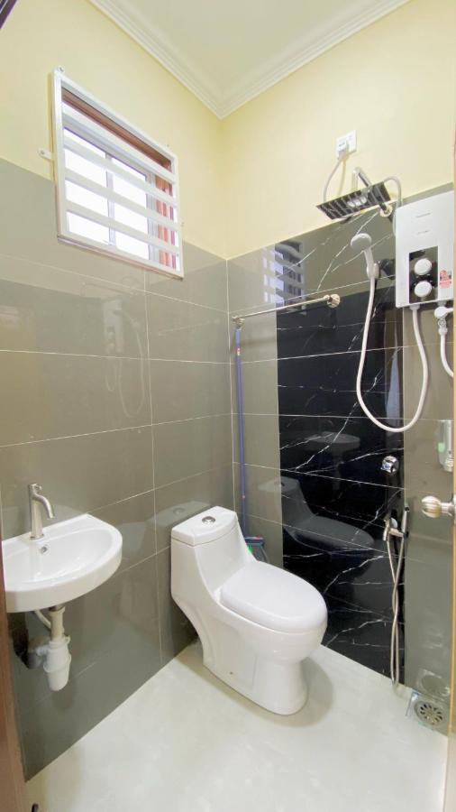 Nazza Homestay Besut With Swimming Pool Kampung Raja Dış mekan fotoğraf