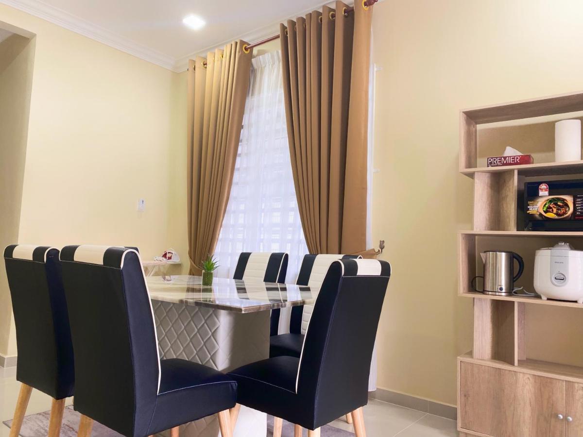 Nazza Homestay Besut With Swimming Pool Kampung Raja Dış mekan fotoğraf