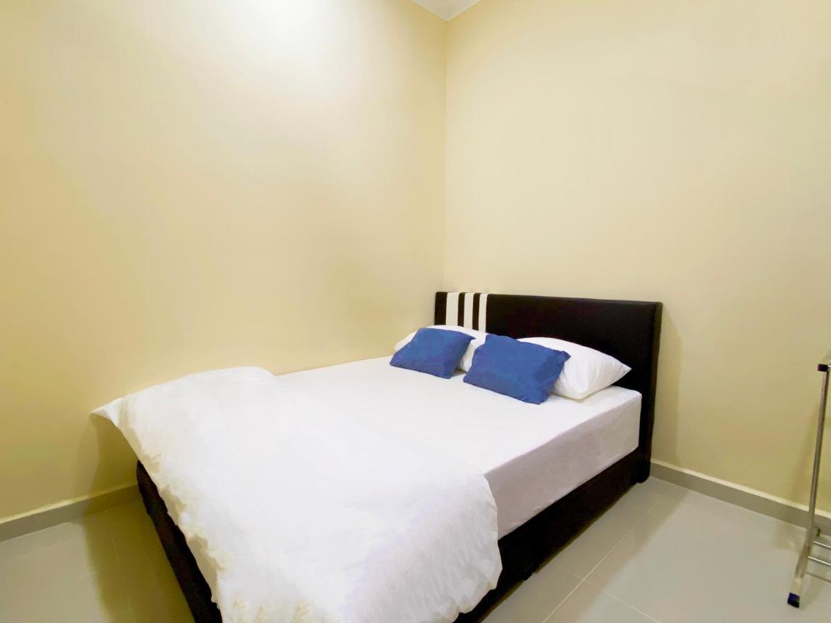 Nazza Homestay Besut With Swimming Pool Kampung Raja Dış mekan fotoğraf